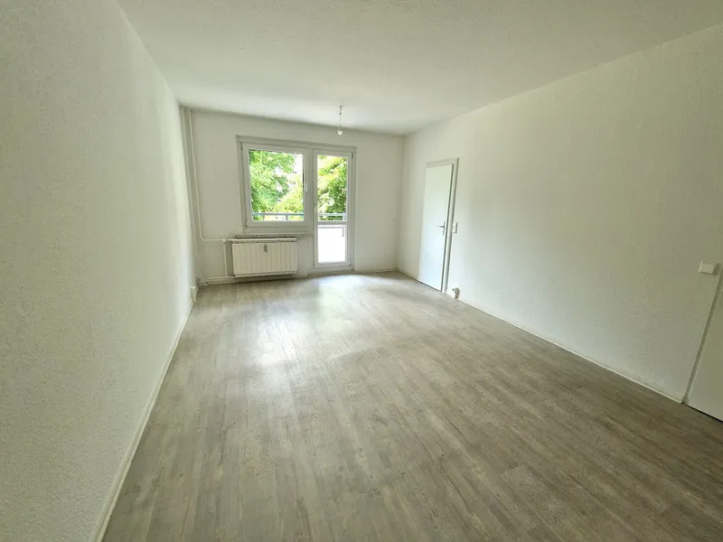 Ankommen und wohlfühlen - 3 Zimmer mit Balkon in Berlin-Marzahn — photo 1